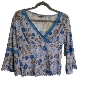 y2k 90’s Sheer Blue Floral Bell Sleeve Lace detail all over sheer blue top